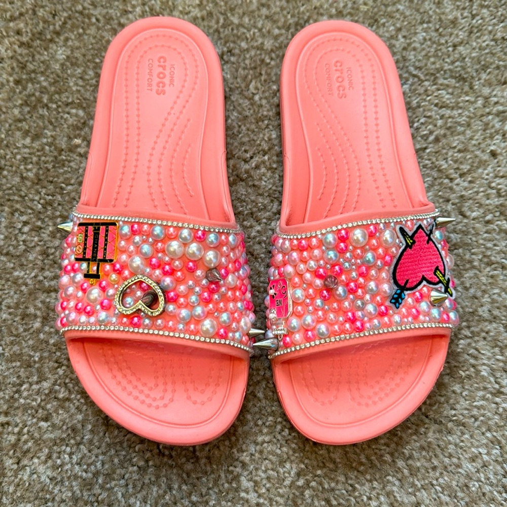 Eeuc Custom Crocs Slides, Size 8 - image 1
